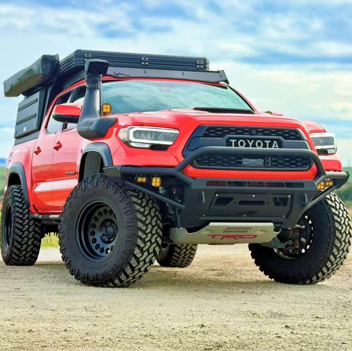 Red Tacoma canopy build